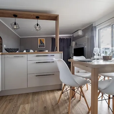 Domek alpejski Avec Clim - Piscine - 4 Adultes - 2 Enfants Brétignolles-sur-Mer