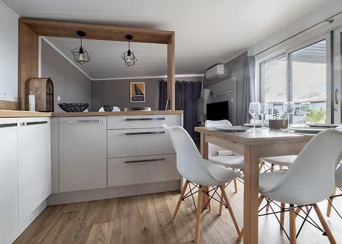 Chalet Avec Clim - Piscine - 4 Adultes - 2 Enfants Brétignolles-sur-Mer