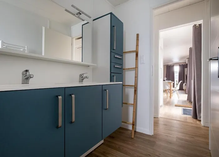 Chalet Avec Clim - Piscine - 4 Adultes - 2 Enfants