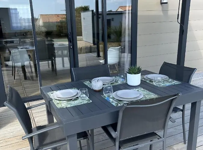 Avec Clim - Piscine - 4 Adultes - 2 Enfants Brétignolles-sur-Mer